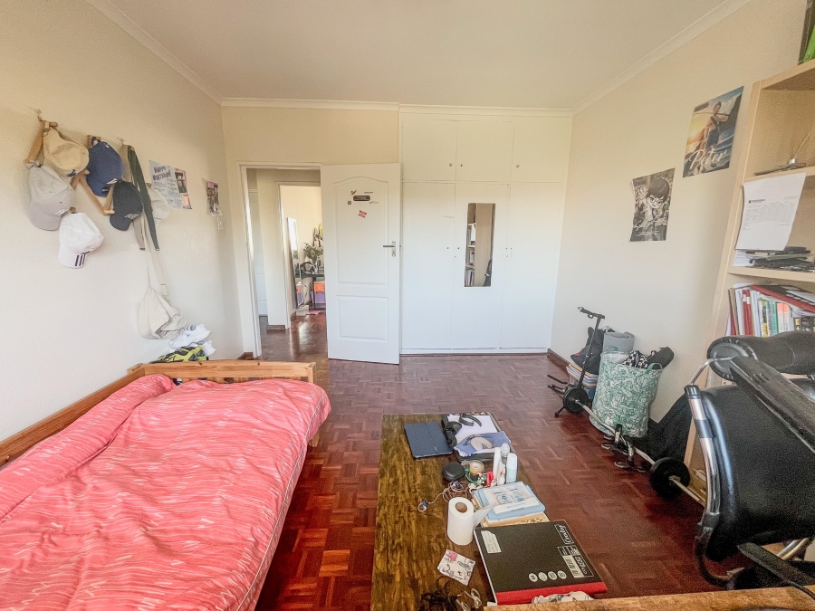 To Let 3 Bedroom Property for Rent in Pinelands Western Cape